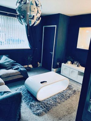 Living Room- click for photo gallery